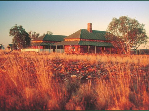 Tennant Creek - Mackay Tourism 1
