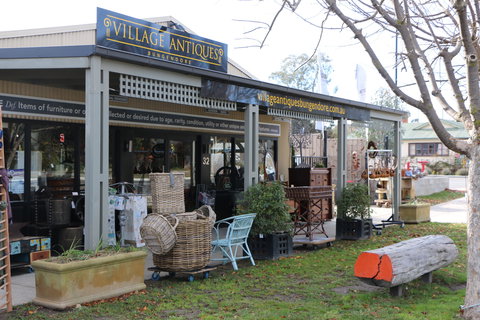 Village Antiques - Mackay Tourism 2