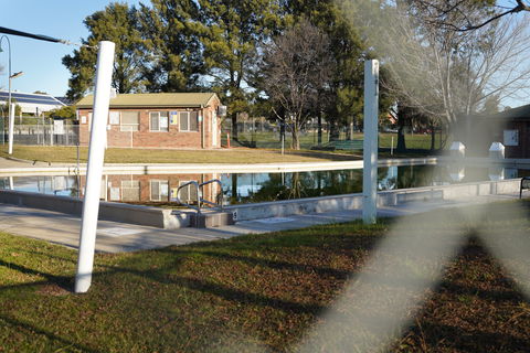 Bungendore Pool - Mackay Tourism 1