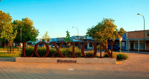 East Terrace, Loxton - Mackay Tourism 0