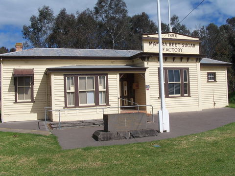 Maffra Sugar Beet Museum - Mackay Tourism 0
