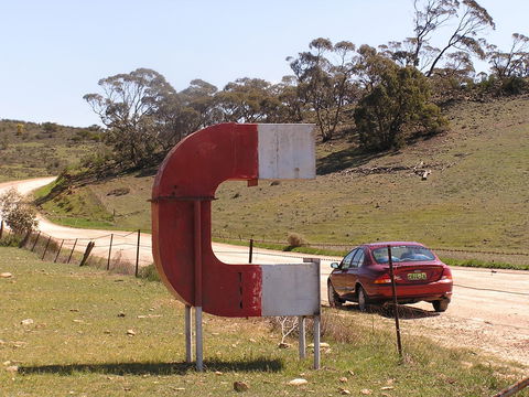 Magnetic Hill - Mackay Tourism 0