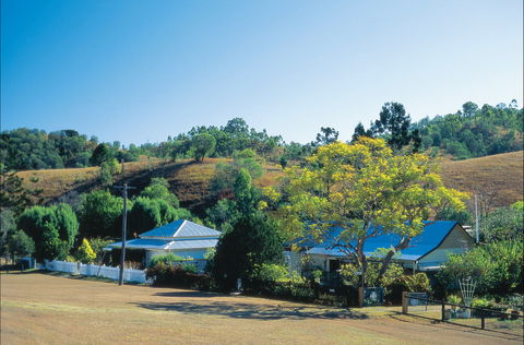 North Burnett - Mount Perry (via Monto) To Biggenden To Childers - Mackay Tourism 0