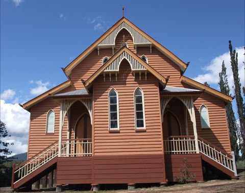 North Burnett - Mount Perry (via Monto) To Biggenden To Childers - Mackay Tourism 1