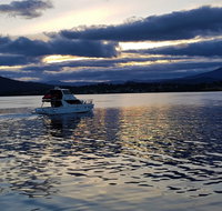Peninsula Cruising
