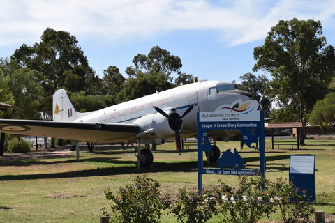 West Wyalong - Mackay Tourism 1