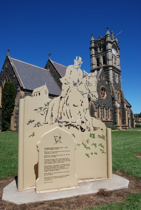Westbury Silhouette Trail - Mackay Tourism 0