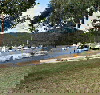 Apple Tree Picnic Area - Mackay Tourism
