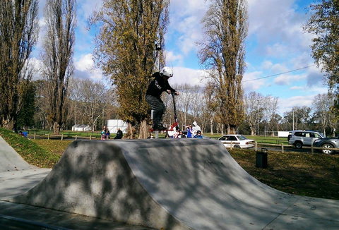 Gundagai Skate Park And Pump Track - Mackay Tourism 0