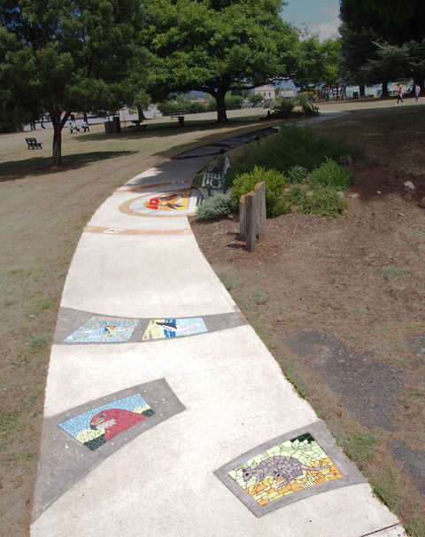 Mosaic Pathway (WASS) - Mackay Tourism 0