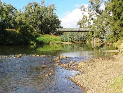 Namoi River And Woolshed Reserve - Mackay Tourism 0