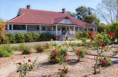 Ringsfield House, Nanango - Mackay Tourism 0