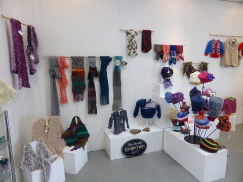Warm Wooley And Wearable Exhibition - Mackay Tourism 0