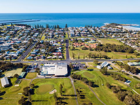 Yamba Golf And Country Club - Mackay Tourism 2