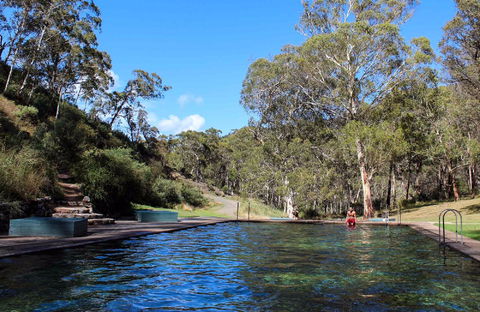 Yarrangobilly Caves Thermal Pool Walk - Mackay Tourism 0