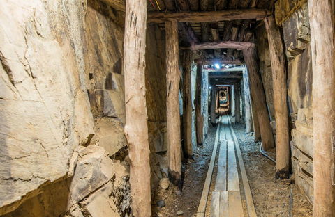 Bald Hill Tourist Mine - Mackay Tourism 0