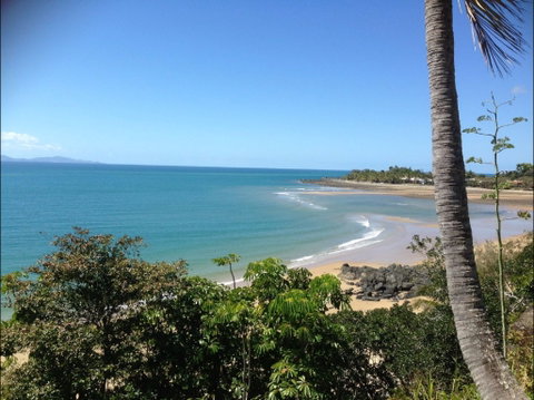 Blissful Northern Beaches - Mackay Tourism 1