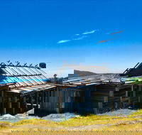 Craig's Hut - Mackay Tourism