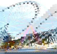 Giant Ferris Wheel - Hello Hi Lite Amusements
