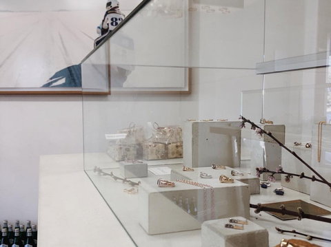 Mr. Mr. Store - Mackay Tourism 0