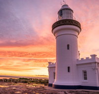 Point Perpendicular Lighthouse and Lookout - Mackay Tourism