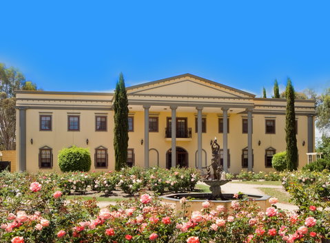 Barossa Chateau Queens Rose Garden - Mackay Tourism 0