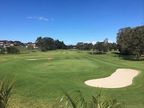 Emerald Downs Golf Course - Mackay Tourism 0