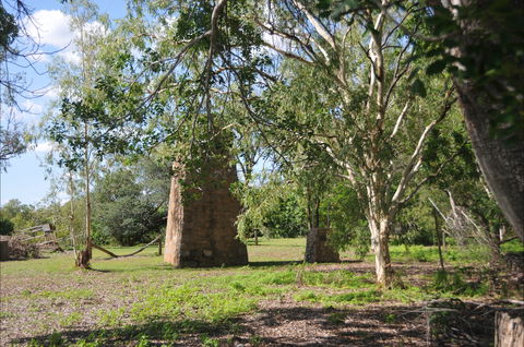 Katherine Overland Telegraph Pylons - Mackay Tourism 1