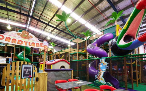 Little Dynamo's Indoor Play Centre And Cafe - Mackay Tourism 0