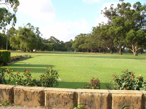 Pinjarra Golf Club - Mackay Tourism 1