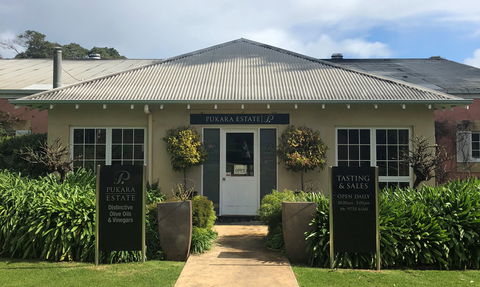 Pukara Estate - Margaret River Tasting Room - Mackay Tourism 0