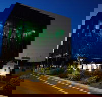 Tree of Knowledge Memorial - Mackay Tourism