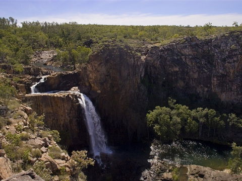 17 Mile Falls - Mackay Tourism 1