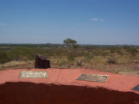 Bill Allen Lookout - Mackay Tourism 0