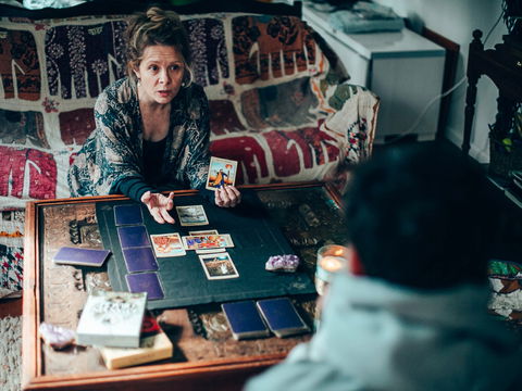 Blue Mountains Tarot Readings - Mackay Tourism 0