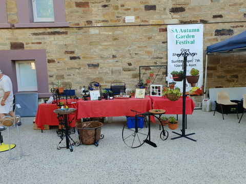 Clare Show Market - Mackay Tourism 0
