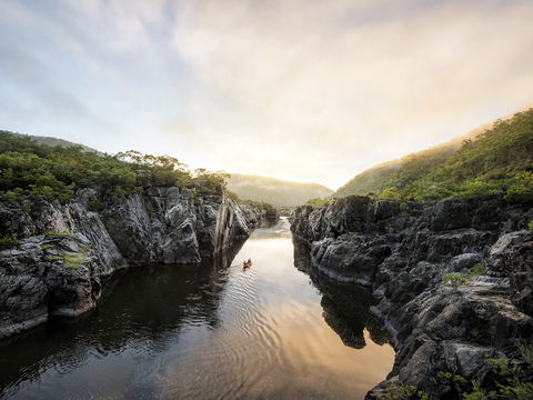 Clarence Valley Canoe And Kayak Trail: Longest Whitewater Trail In Australia - Mackay Tourism 0