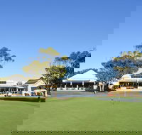 Hawks Nest Golf Club - Mackay Tourism