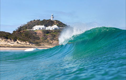 Lighthouse Beach - Mackay Tourism 0