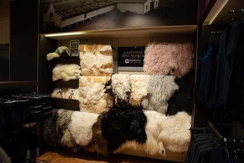 Merino Collection - Perth Airport T1 - Mackay Tourism 1