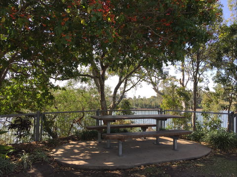 Riverside Parklands And Playground - Mackay Tourism 1