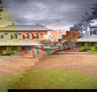 Rouse Hill Estate - Mackay Tourism