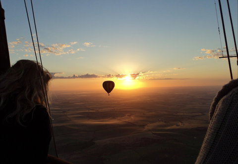 The Avon Valley 500 Loop - Mackay Tourism 0