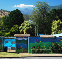 Eildon Outdoor Swimming Pool - Mackay Tourism