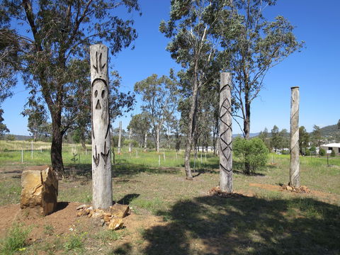 Heritage Sculptures At Pensioners Hill Lookout - Mackay Tourism 1