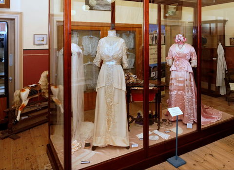 Sorrento Museum - Mackay Tourism 1