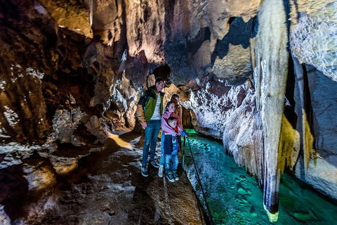 Jenolan Caves: Imperial-Diamond Cave Tour - Mackay Tourism 0