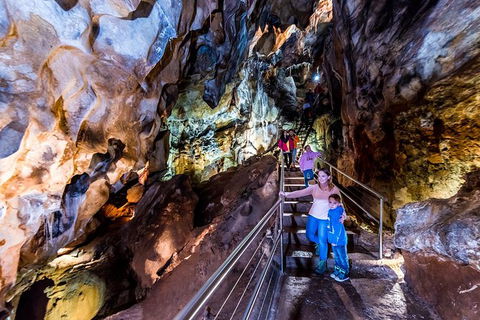 Jenolan Caves: Chifley Cave Tour - Mackay Tourism 2