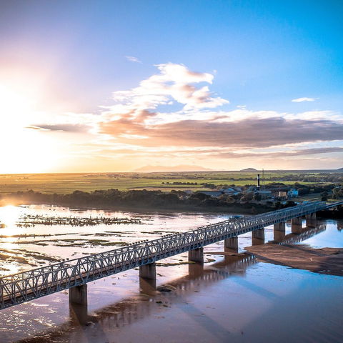 Burdekin River Bridge - Mackay Tourism 0