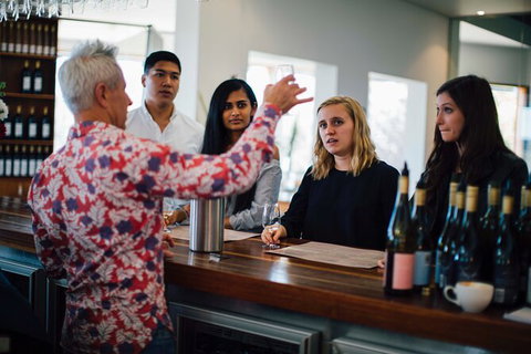 Wine Tasting With 3 Course Lunch - Mackay Tourism 0